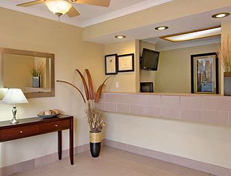Travelodge Lompoc 003